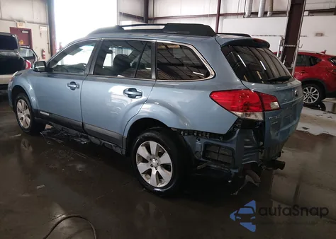 2011 Subaru Outback 2.5I Premium z USA, uszkodzony, nr VIN 4S4BRBBC8B3370482